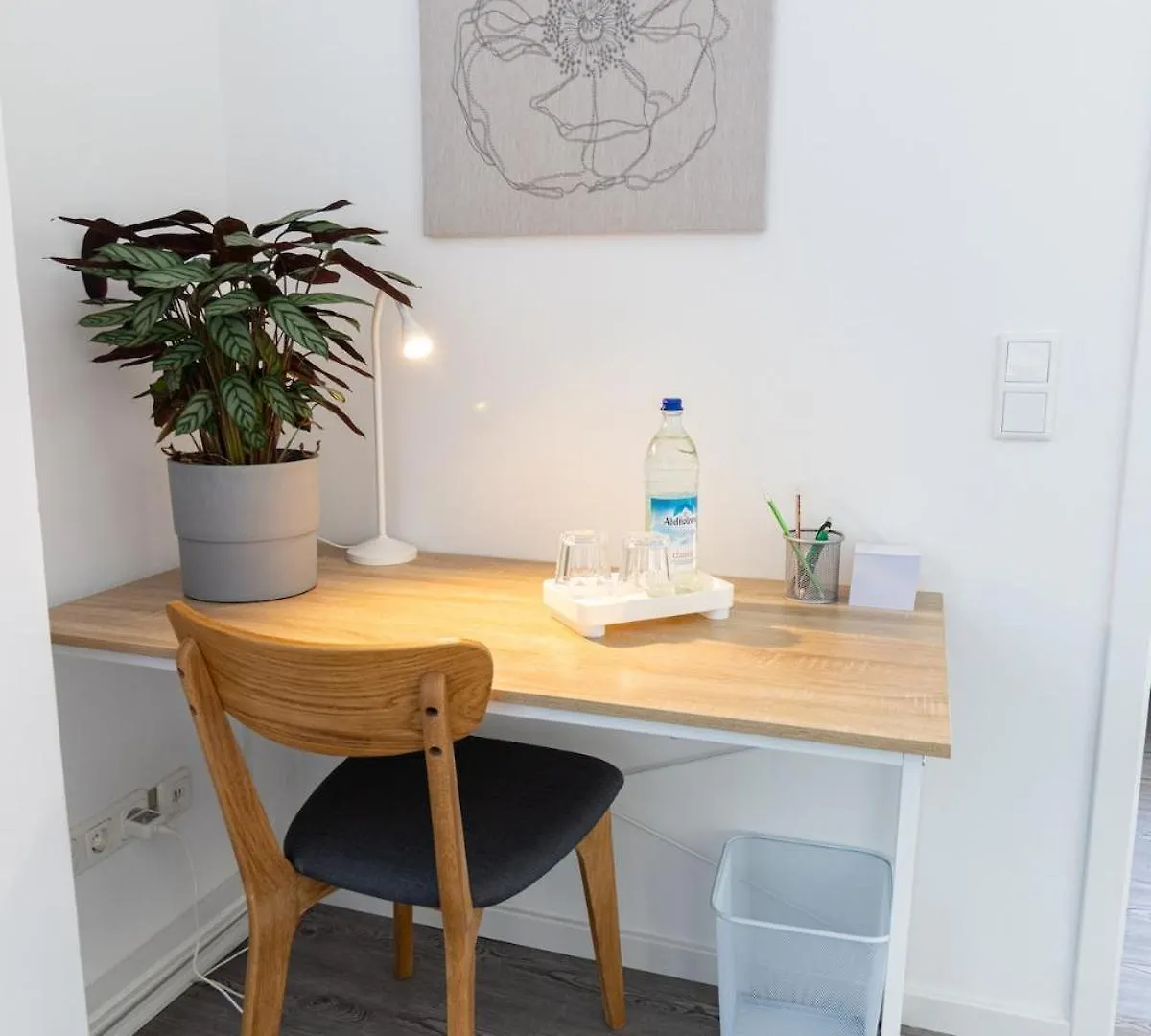 Topmoderne 3,5 -Zi-Wohnung In Hannover Lister Platz I Messe - Business - Familie 0*,